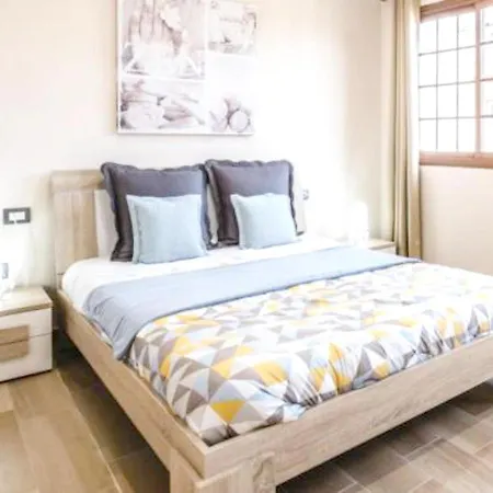 With One Bedroom In With Balcony And Wifi 2 Km From The Beach *